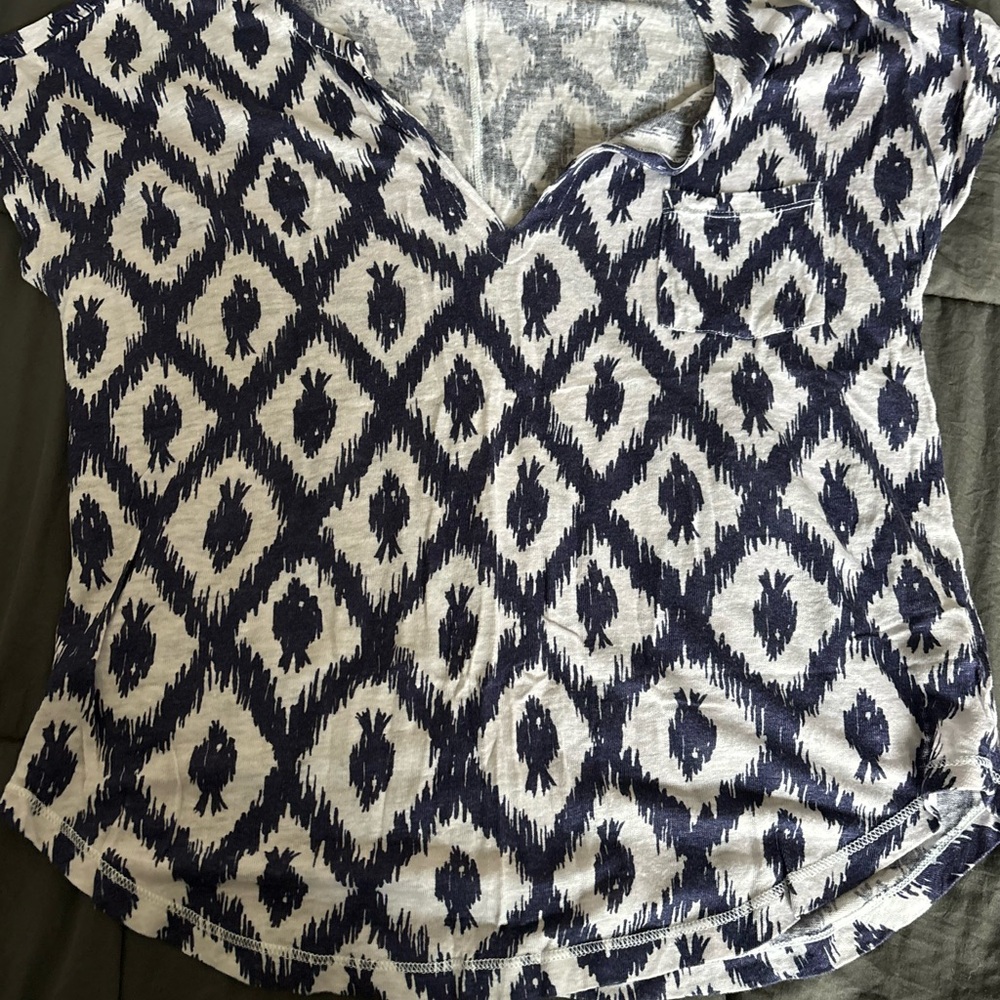 Lilly Pulitzer Navy and White Short Sleeve Top
